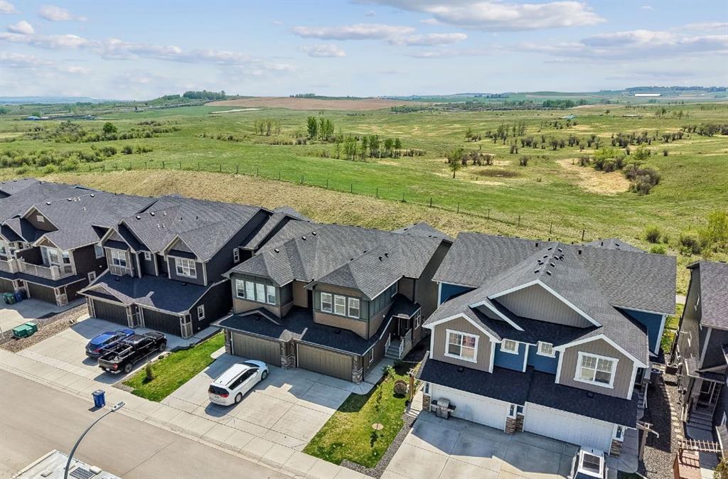 Picture of 65 Fireside Crescent , Cochrane Real Estate Listing