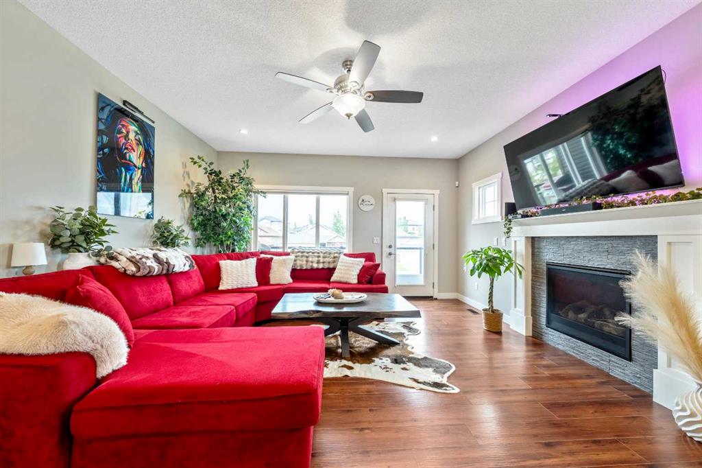 Picture of 1 Lakes Estates Circle , Strathmore Real Estate Listing