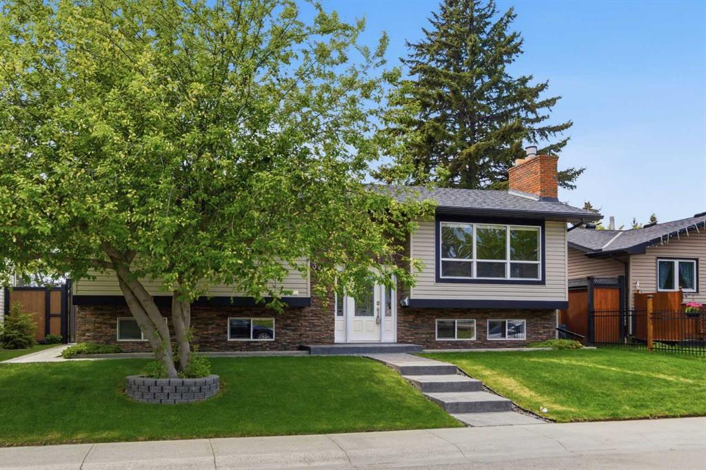 Picture of 351 Queen Charlotte Road SE, Calgary Real Estate Listing