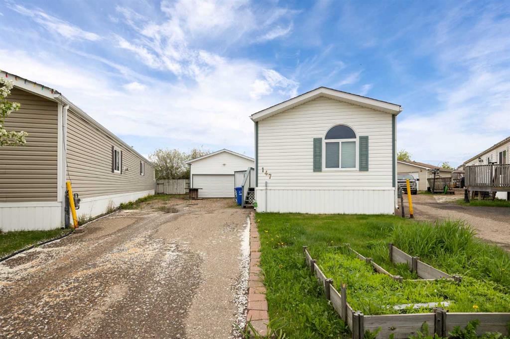 Picture of 147 Cree Lane , Fort McMurray Real Estate Listing