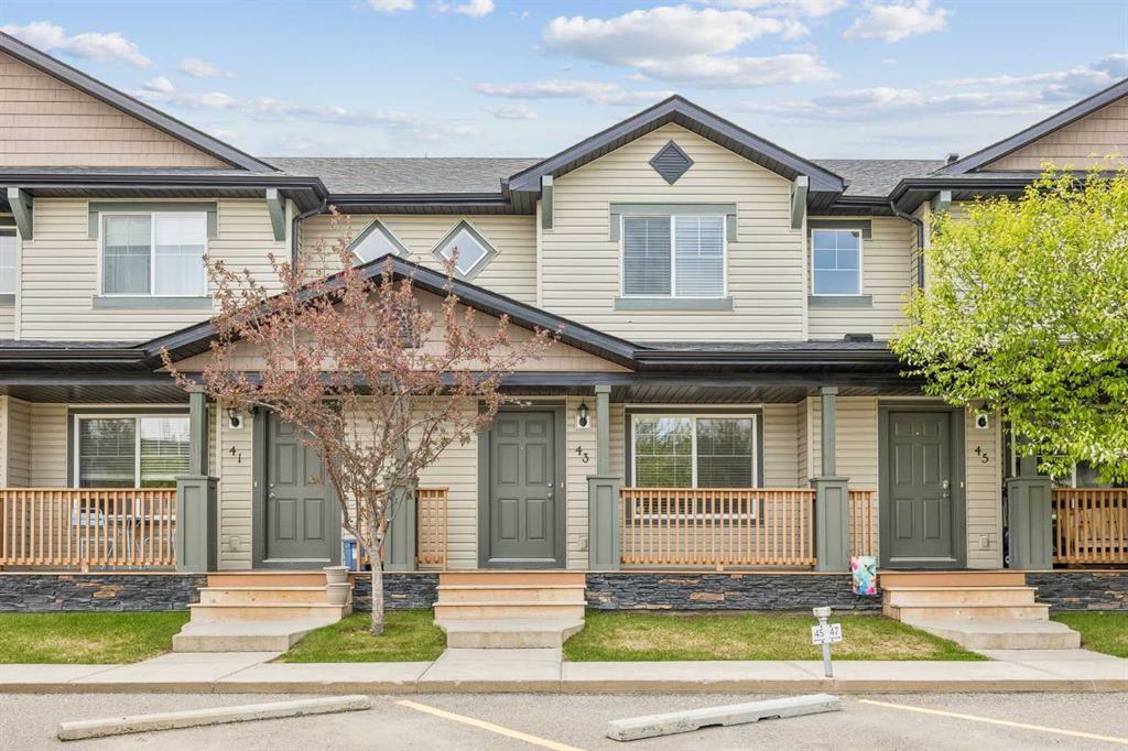 Picture of 43, 105 Drake Landing Common , Okotoks Real Estate Listing