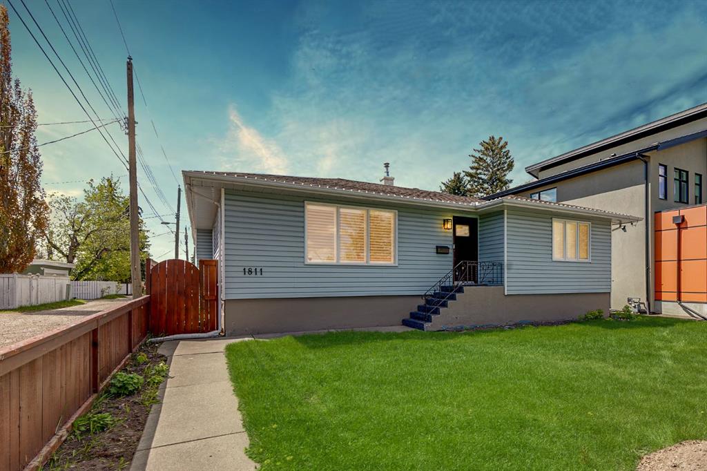 Picture of 1811 13 Avenue NW, Calgary Real Estate Listing