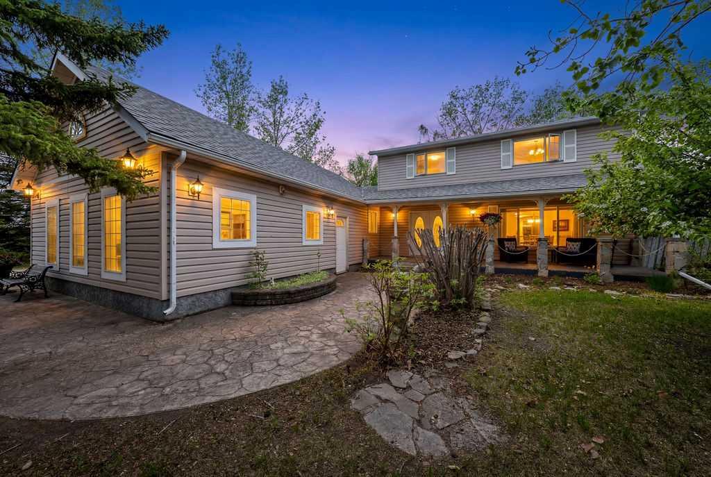 Picture of 27 Dewitts Pond , Rural Rocky View County Real Estate Listing