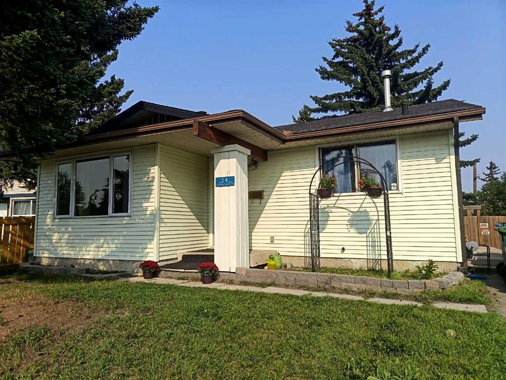 Picture of 14 Radcliffe Crescent SE, Calgary Real Estate Listing