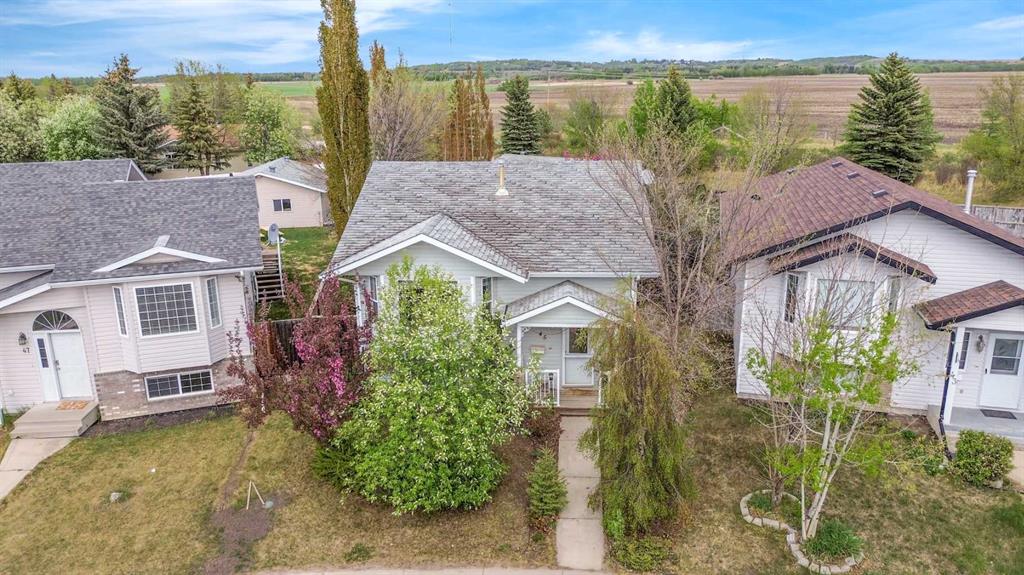 Picture of 45 Durand Crescent , Red Deer Real Estate Listing