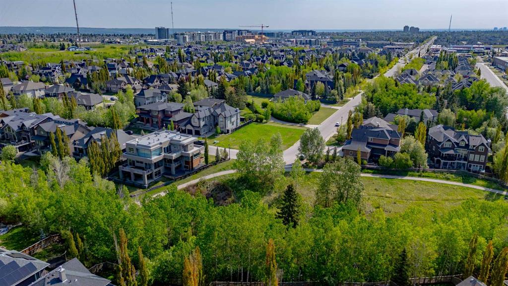 Picture of 6 Wexford Gardens SW, Calgary Real Estate Listing