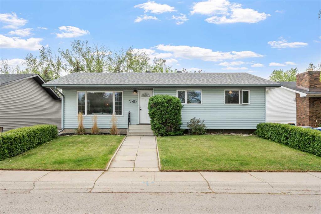Picture of 240 Lynnview Way SE, Calgary Real Estate Listing