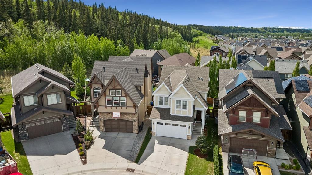 Picture of 117 Riviera Crescent , Cochrane Real Estate Listing