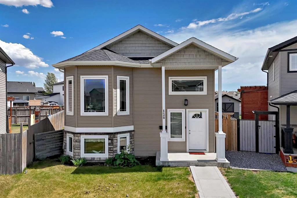 Picture of 128 Almond Crescent , Blackfalds Real Estate Listing