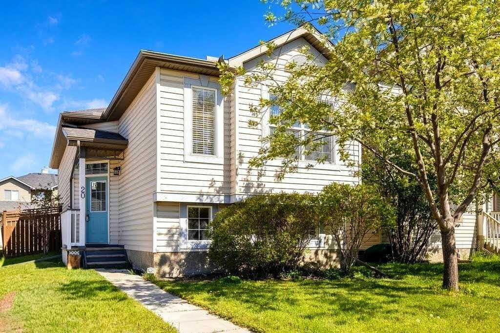 Picture of 20 Covepark Close NE, Calgary Real Estate Listing