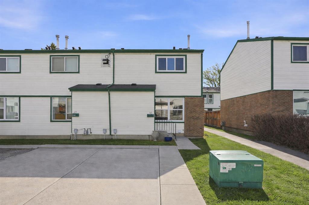 Picture of 41, 100 Pennsylvania Road SE, Calgary Real Estate Listing