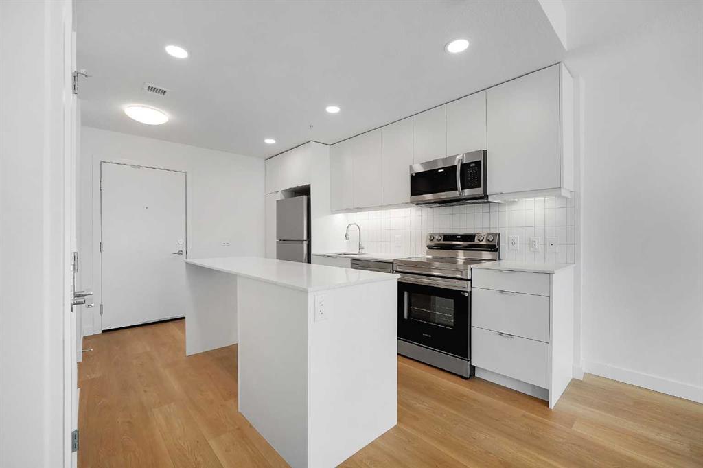Picture of 1204, 8500 19 Avenue SE, Calgary Real Estate Listing