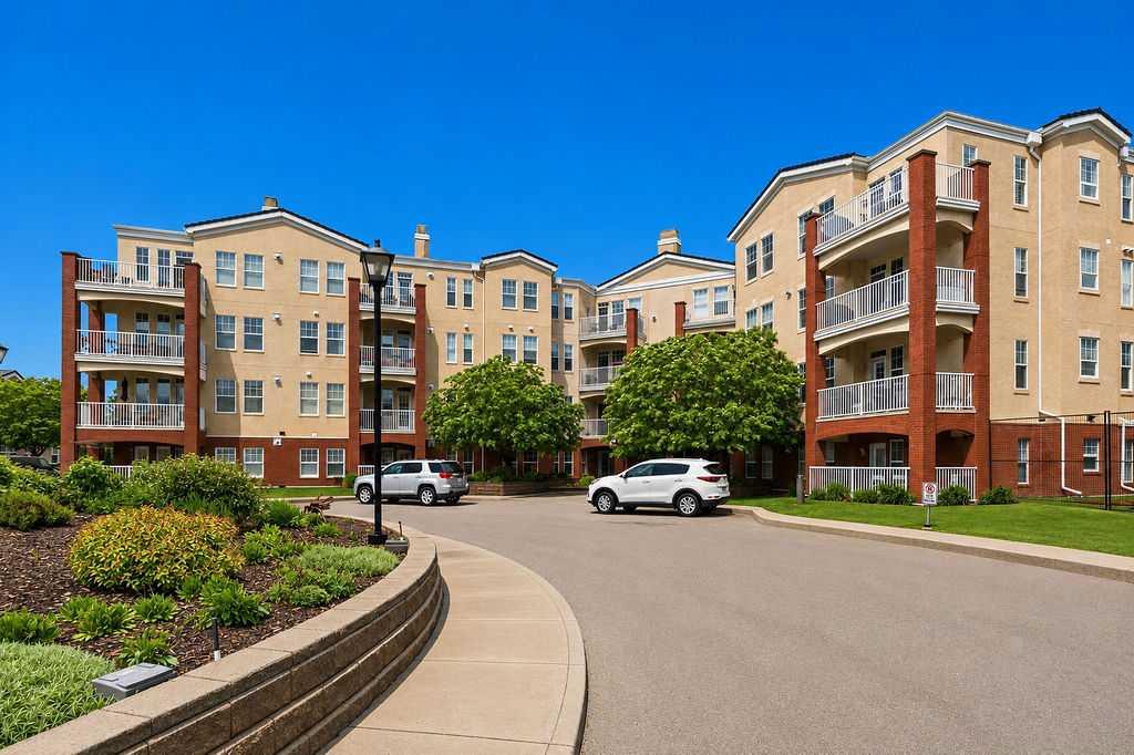 Picture of 4206, 14645 6 Street SW, Calgary Real Estate Listing