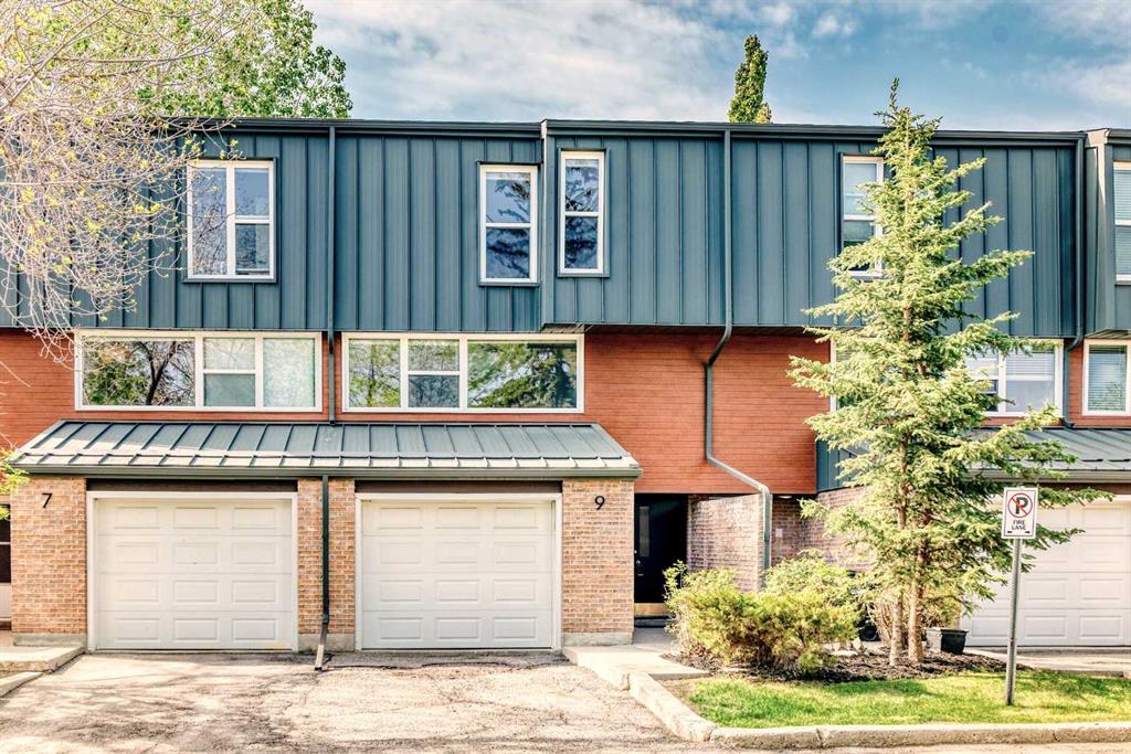 Picture of 9 Brae Glen Court SW, Calgary Real Estate Listing