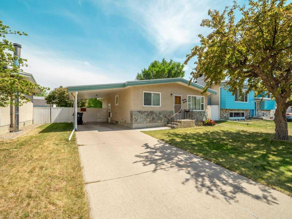 Picture of 2011 20 Street N, Lethbridge Real Estate Listing