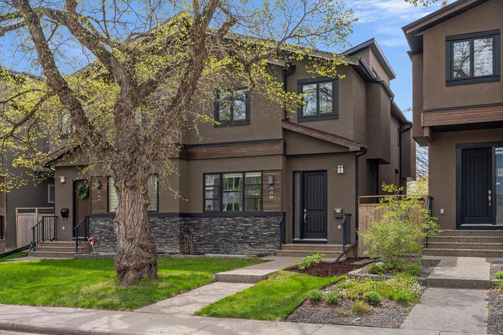 Picture of 449 28 Avenue NW, Calgary Real Estate Listing