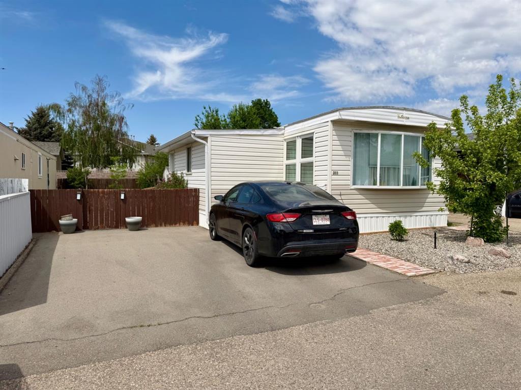 Picture of 311, 2300 13 Street N, Lethbridge Real Estate Listing