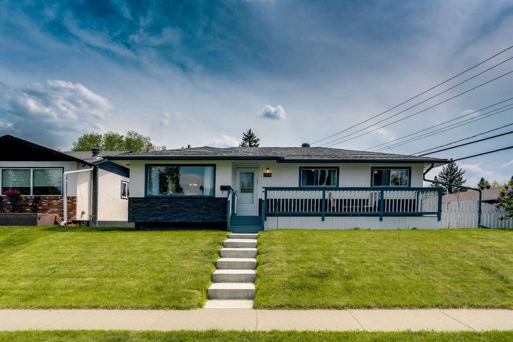 Picture of 249 Acadia Drive SE, Calgary Real Estate Listing