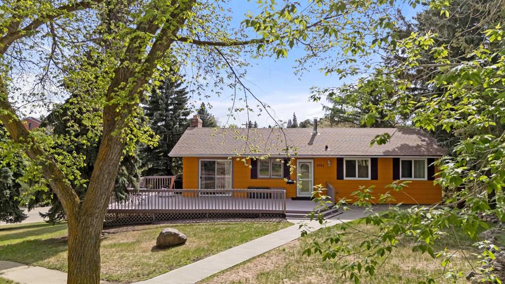 Picture of 4702 51 Street , Camrose Real Estate Listing