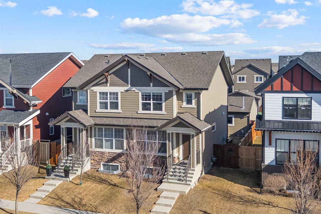 Picture of 849 Mahogany Boulevard SE, Calgary Real Estate Listing
