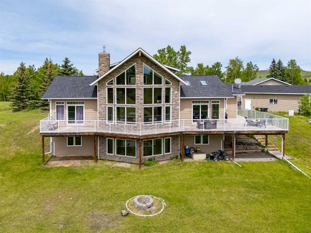 Picture of 20, 209033 Plummers Road W, Rural Foothills County Real Estate Listing