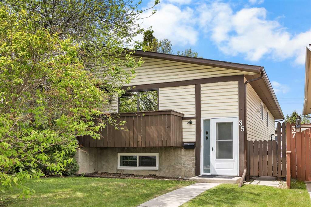 Picture of 35 Bermuda Drive NW, Calgary Real Estate Listing