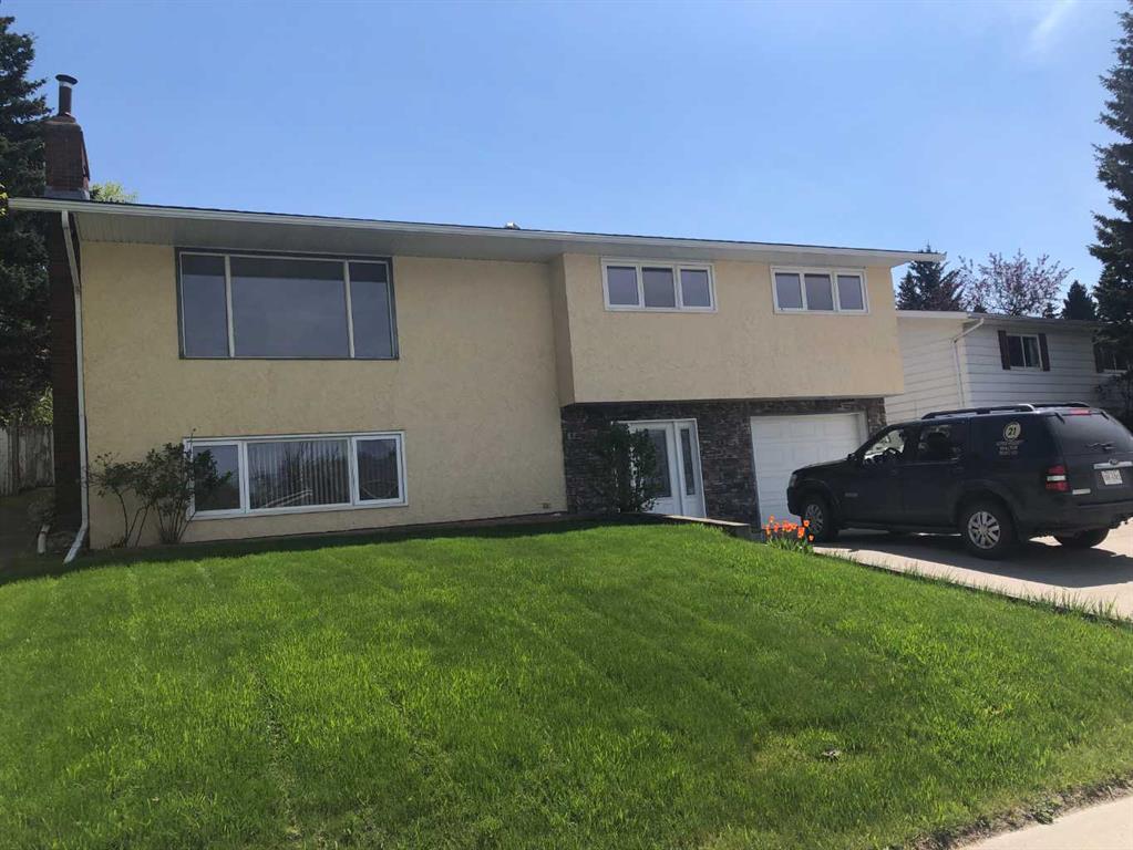 Picture of 132 Lodgepole Drive , Hinton Real Estate Listing