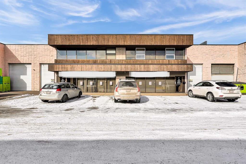 Picture of 8 & 10, 3510 27 Street NE, Calgary Real Estate Listing