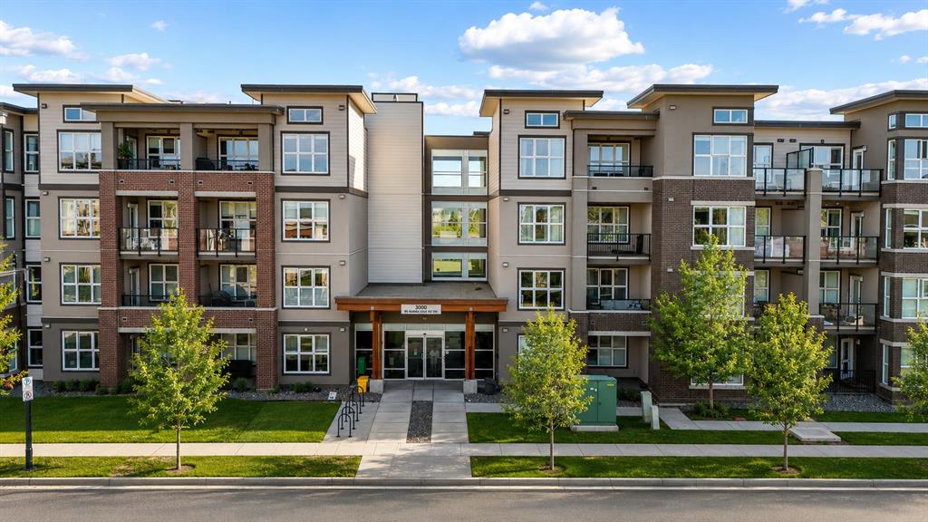 Picture of 3404, 95 Burma Star Road SW, Calgary Real Estate Listing