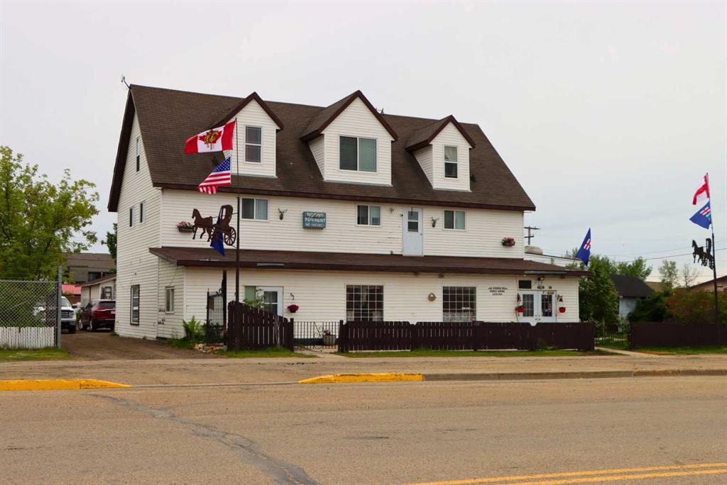 Picture of 4810 50 Avenue  , Valleyview Real Estate Listing