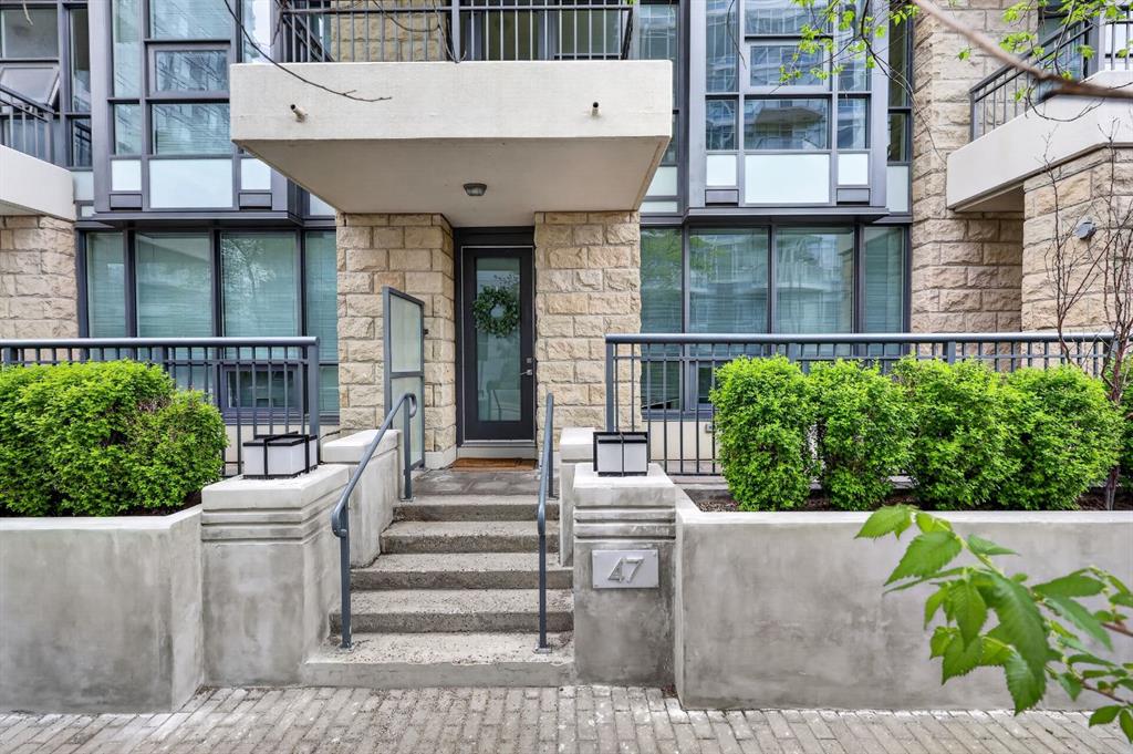 Picture of 47 Waterfront Mews SW, Calgary Real Estate Listing