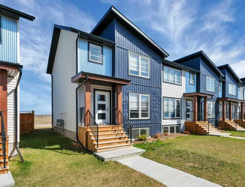Picture of 58 Lake Street , Rural Red Deer County Real Estate Listing