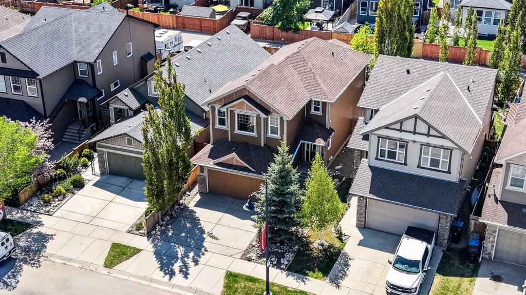 Picture of 127 Legacy Circle SE, Calgary Real Estate Listing