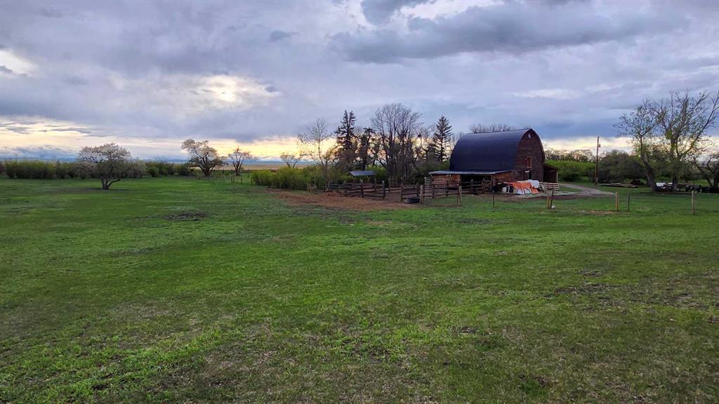 Picture of 153009 RR 274  , Rural Willow Creek No. 26, M.D. of Real Estate Listing
