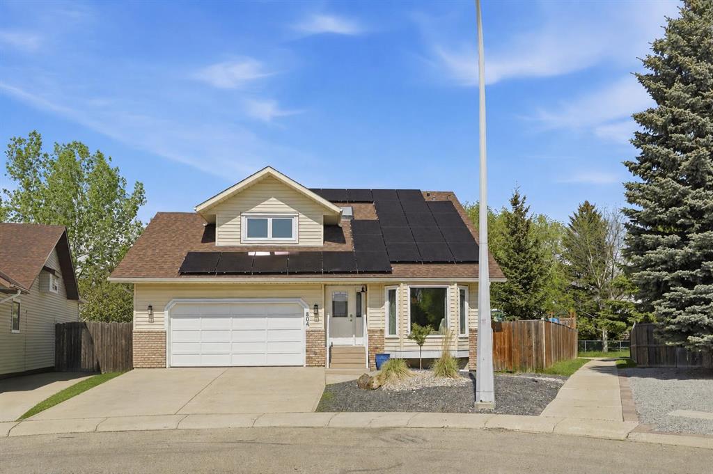 Picture of 804 Downey Place , Okotoks Real Estate Listing