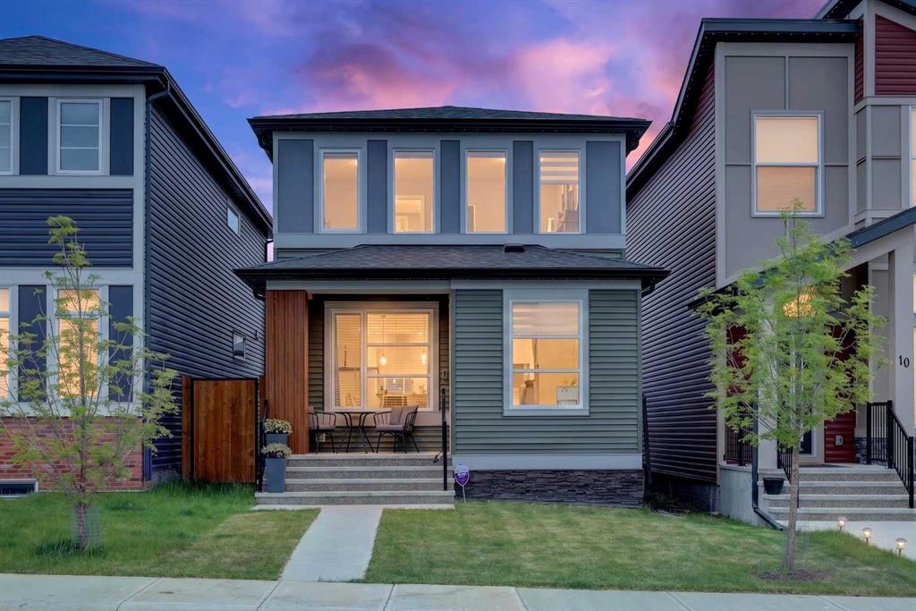 Picture of 14 Wolf Creek Rise SE, Calgary Real Estate Listing