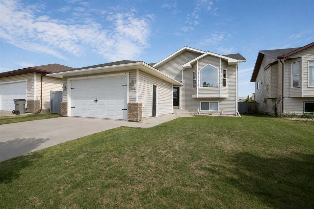 Picture of 9102 129 Avenue , Grande Prairie Real Estate Listing