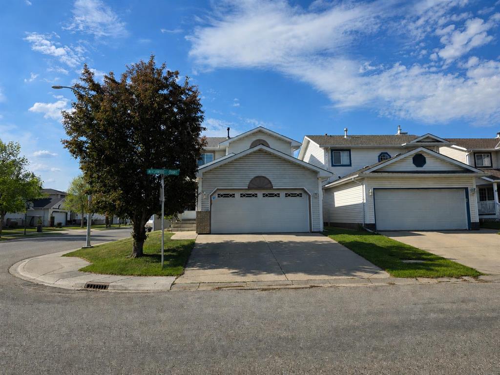 Picture of 3 Riverwood Court SE, Calgary Real Estate Listing
