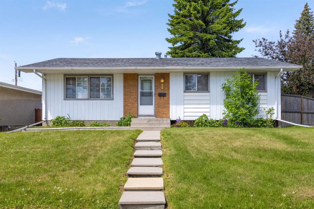 Picture of 1307 Radisson Drive SE, Calgary Real Estate Listing
