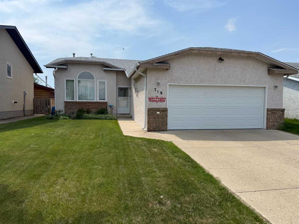 Picture of 719 Parkland Drive , Brooks Real Estate Listing