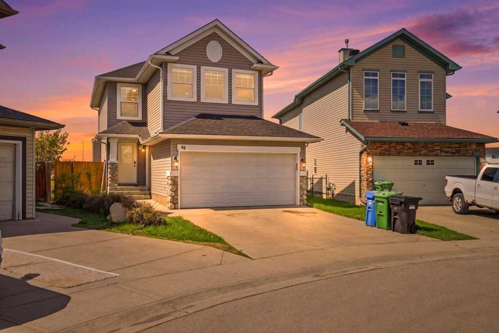 Picture of 86 Saddlecrest Close NE, Calgary Real Estate Listing