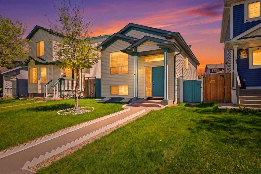 Picture of 141 Martin Crossing Crescent NE, Calgary Real Estate Listing