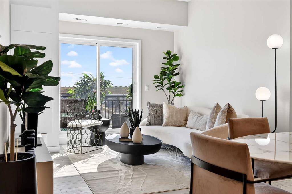 Picture of 408, 255 Les Jardins Park SE, Calgary Real Estate Listing