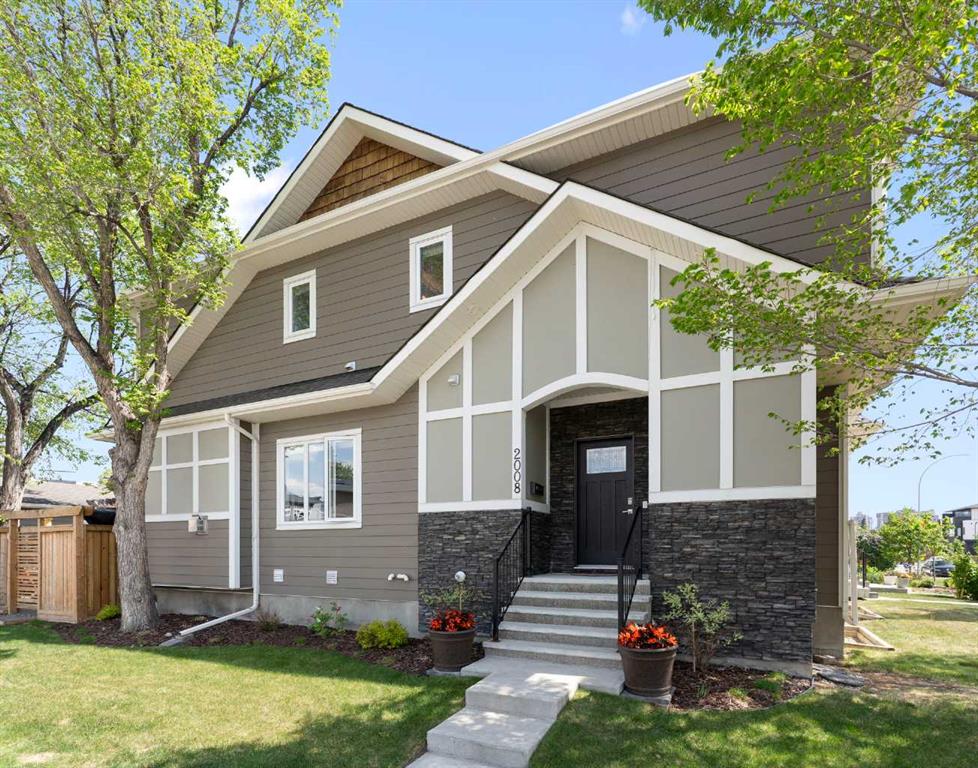 Picture of 2008 43 Street NW, Calgary Real Estate Listing