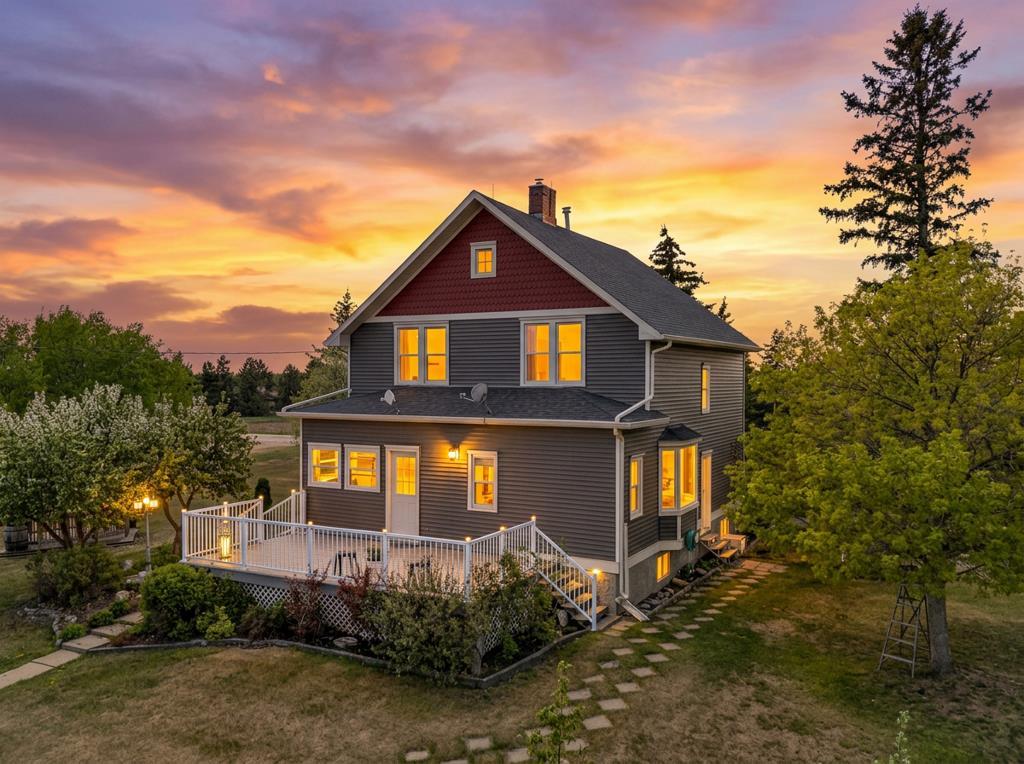 Picture of 421011 Range Road 274  , Rural Ponoka County Real Estate Listing