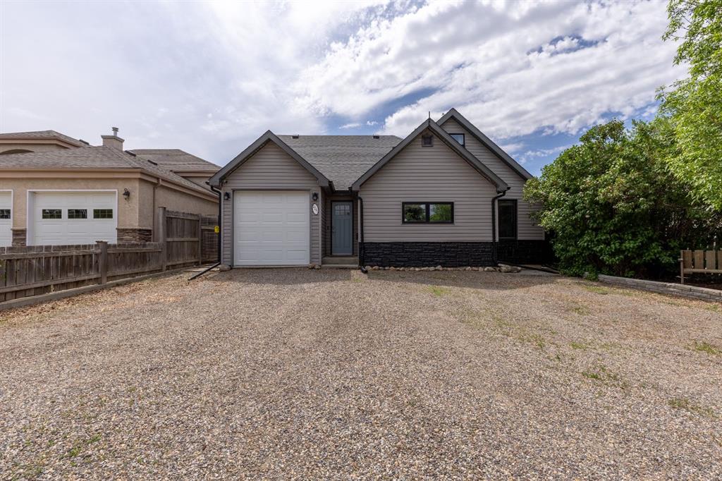 Picture of 2241 21 Avenue , Coaldale Real Estate Listing