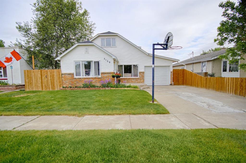 Picture of 5109 44 ave  , Taber Real Estate Listing