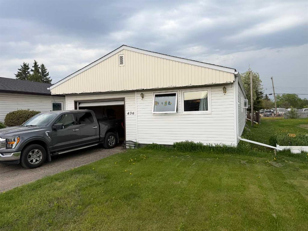 Picture of 436 1 Street SW, Falher Real Estate Listing