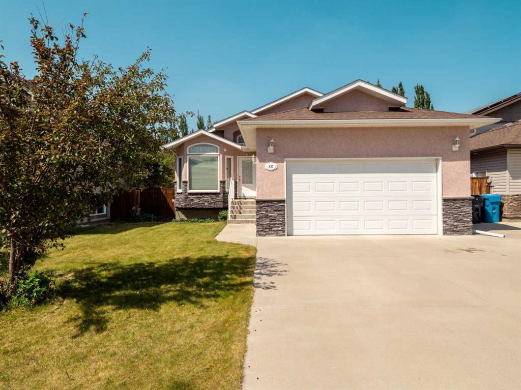 Picture of 827 Kodiak Bay N, Lethbridge Real Estate Listing