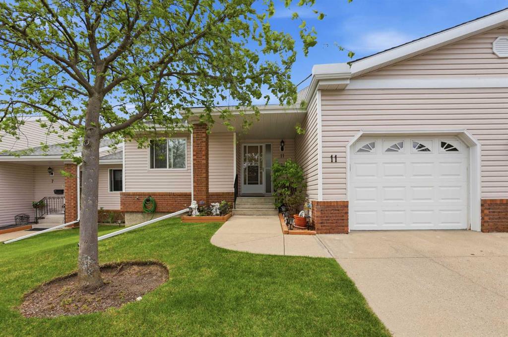Picture of 11 Macewan Park Heights NW, Calgary Real Estate Listing